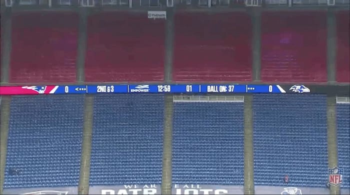 2ND & 3 @ New England 37-yard line (13:13 remaining in 1st quarter)